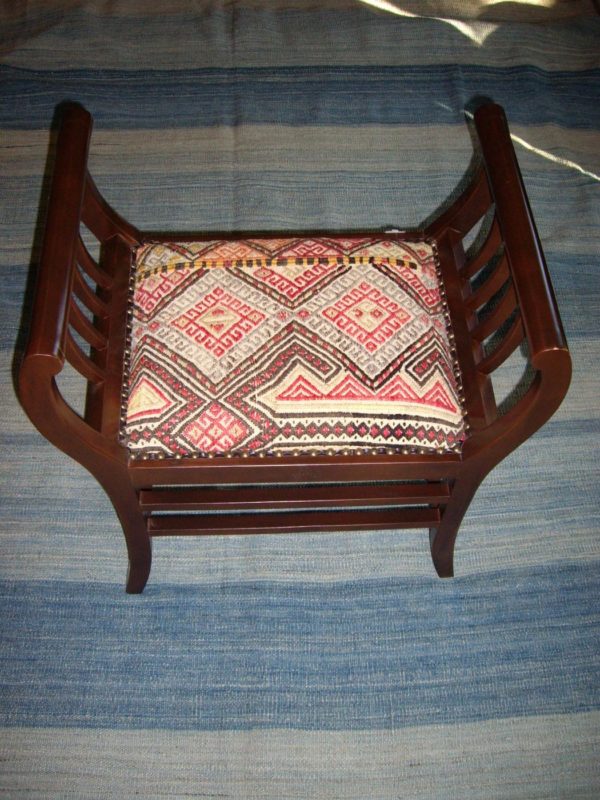 Kelim Seat