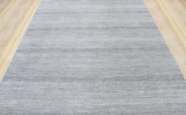 Indo/Nep Modern carpet