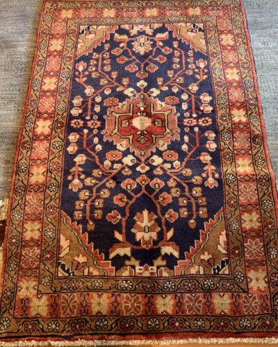 Old Persian Luri