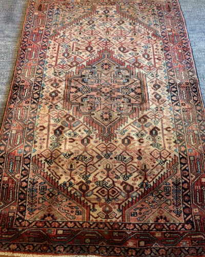 Old Persian Luri