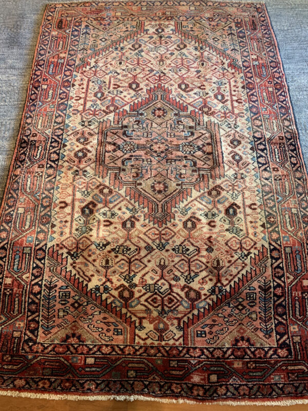 Old Persian Luri