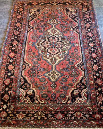Old Persian Luri